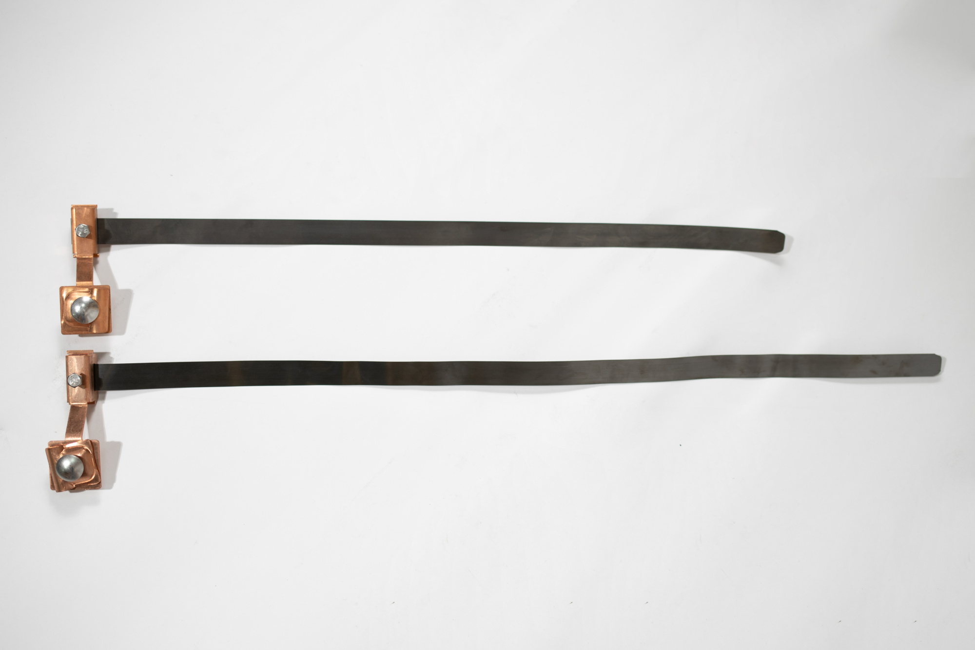 Derzhateldlyatrubuniversalnyyf0250mmCUTERRAZN ruterra